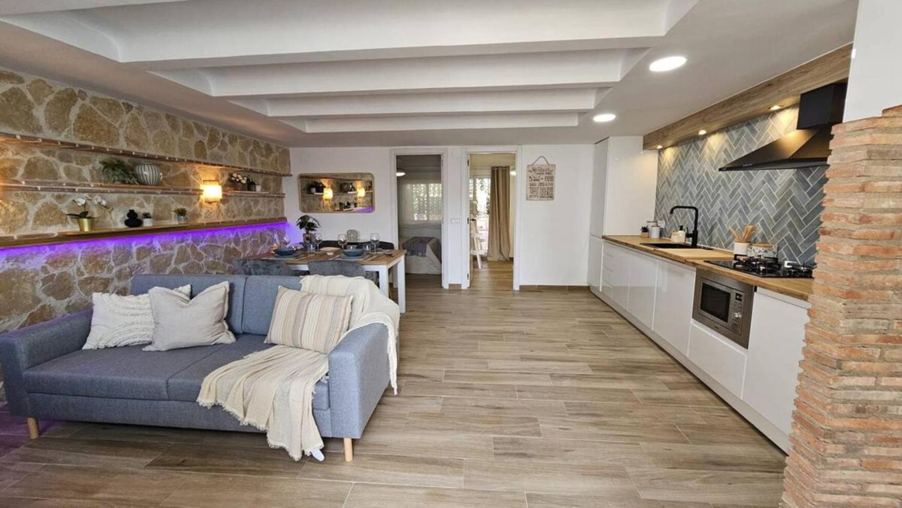 Nuevo Apartamento Moderno En Benicasim Con Terraza Y A Minutos De La Playa Benicàssim Dış mekan fotoğraf
