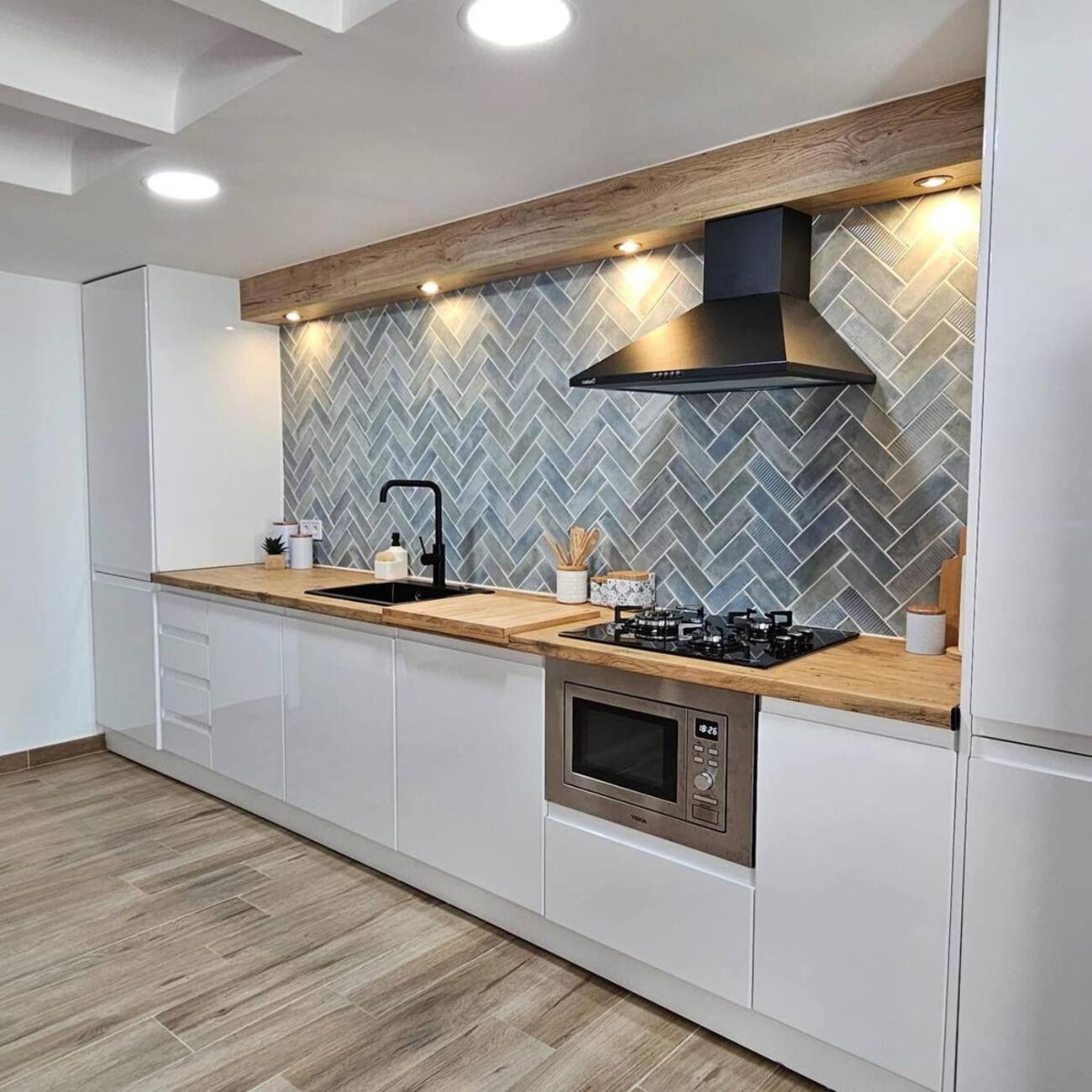 Nuevo Apartamento Moderno En Benicasim Con Terraza Y A Minutos De La Playa Benicàssim Dış mekan fotoğraf